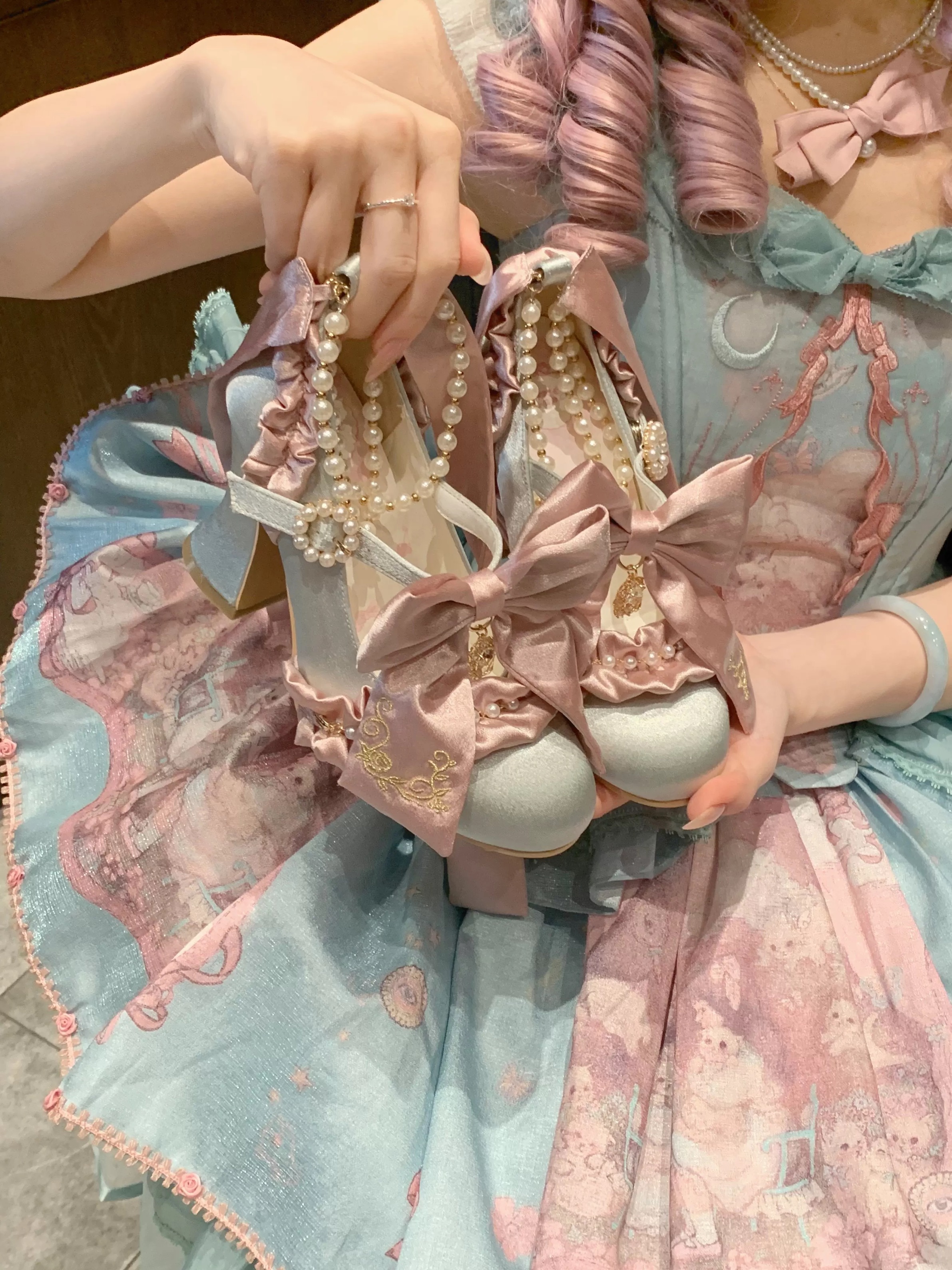 Lolita High Heels 🎀