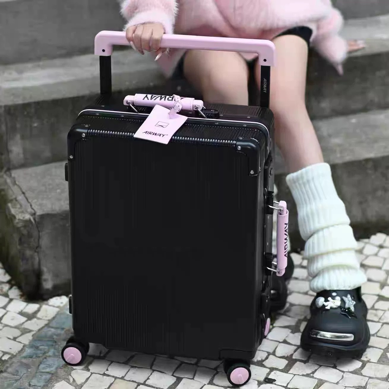 Jirai Kei Suitcases 🖤