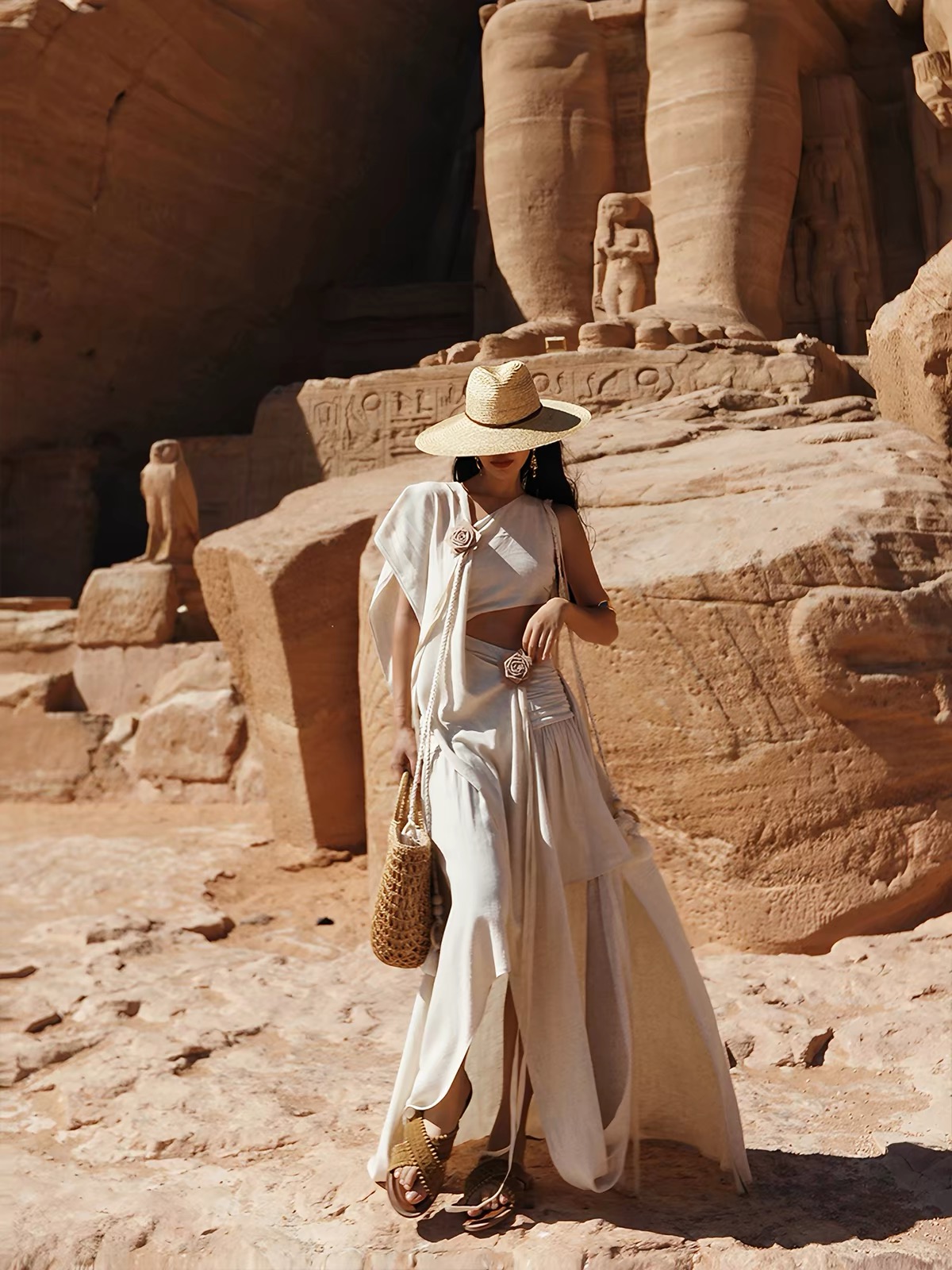 Ancient Echoes 🏺