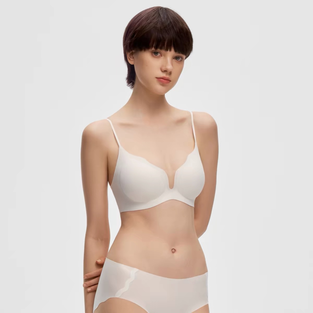 Ultra Thin Bras 🧊