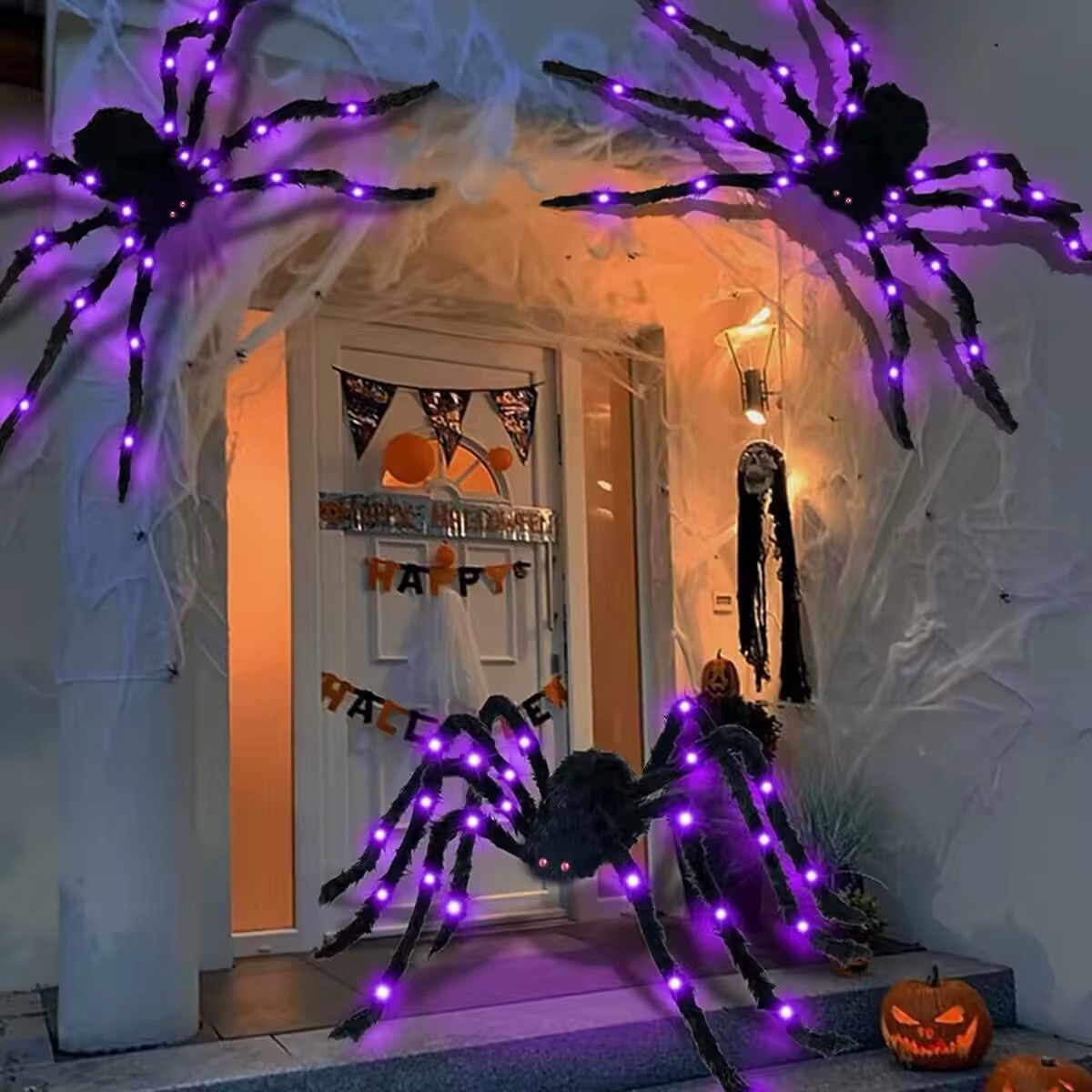 Giant Halloween Decorations 🏚️