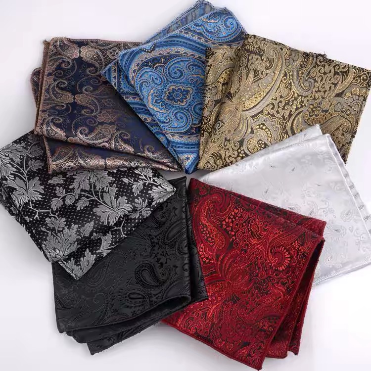 Vintage Handkerchiefs 🗝️