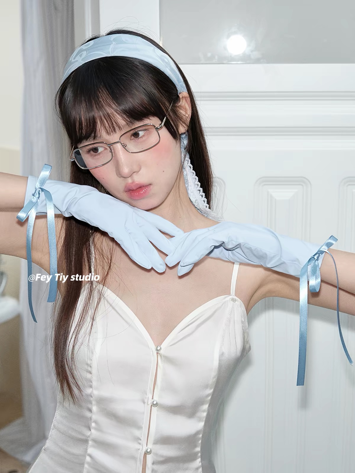 Balletcore Gloves 🤍