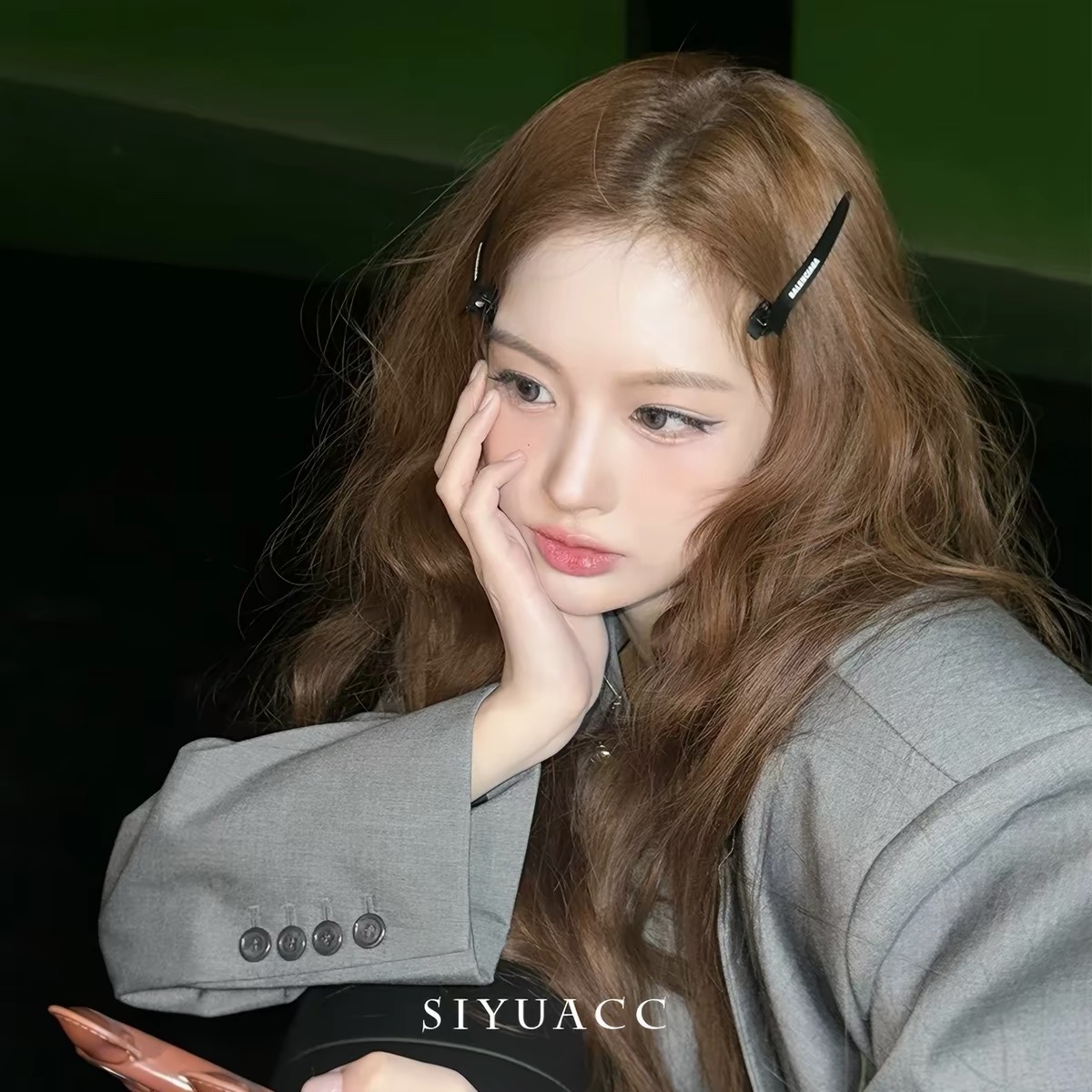 Dark Academia Hair Clips 🕰️