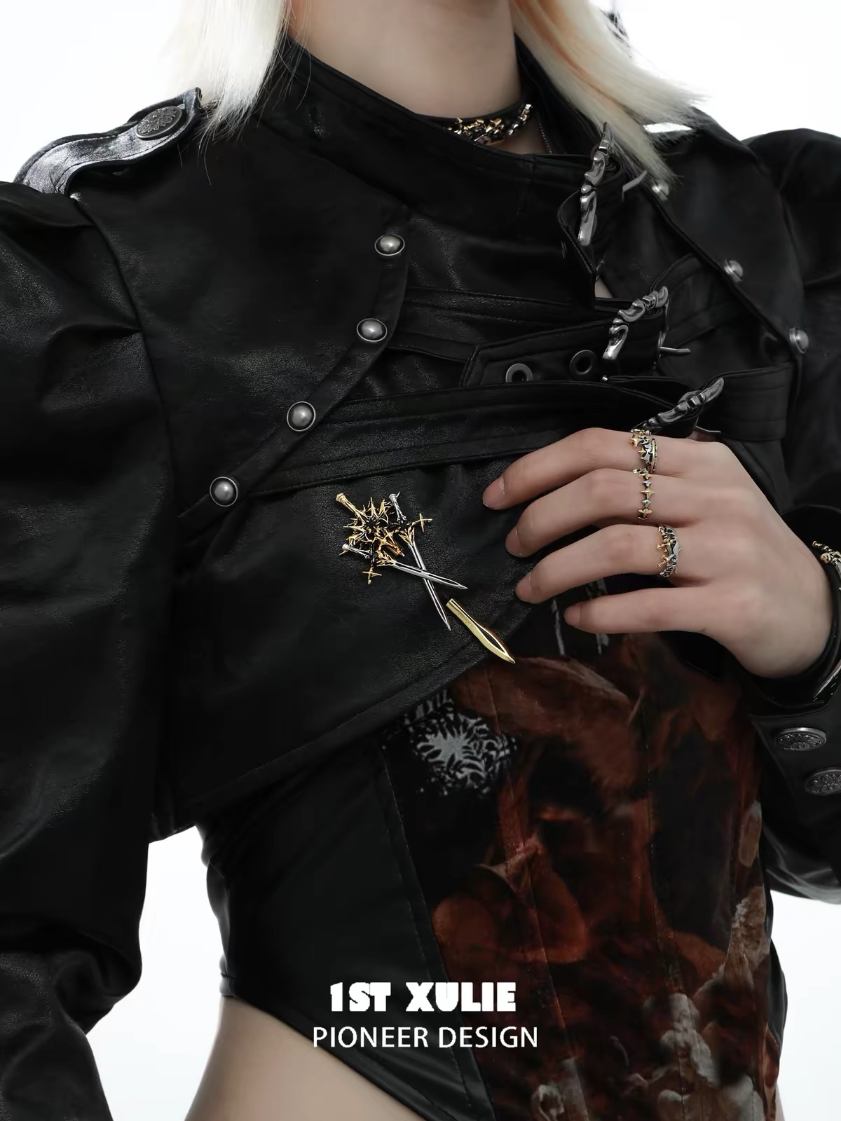 Sword Collar Pins ⚔️