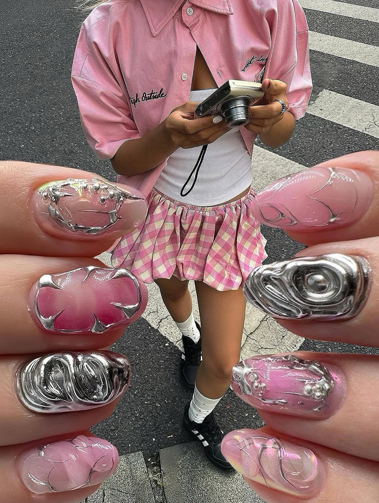 Press-On Nail Edit š